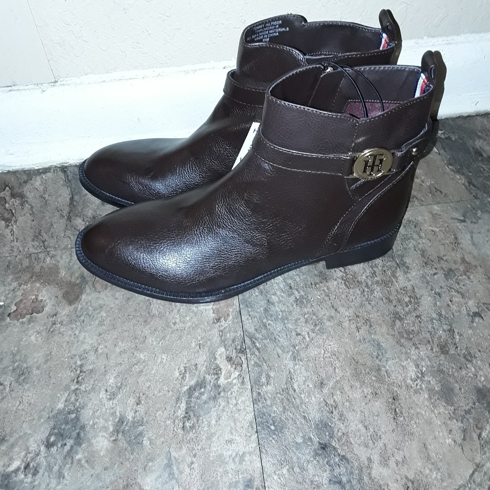 Tommy Hilfiger boots